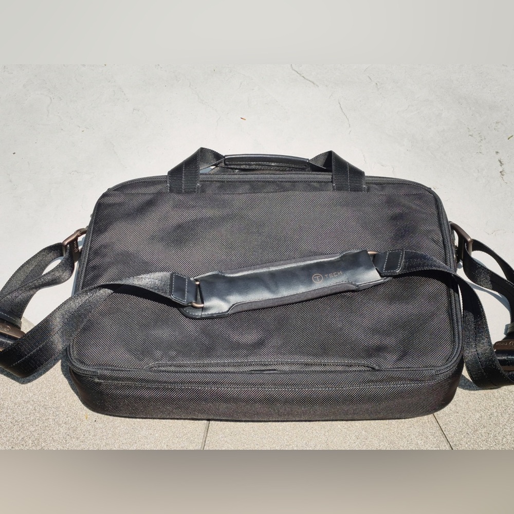 Tumi Messenger Bag View 3